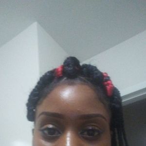 Meet your Posher, Basimah